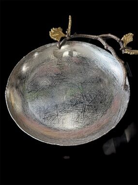 Michael Aram Silver-Tone Textured Decorative Bowl with Gold Leaf Detail.  New